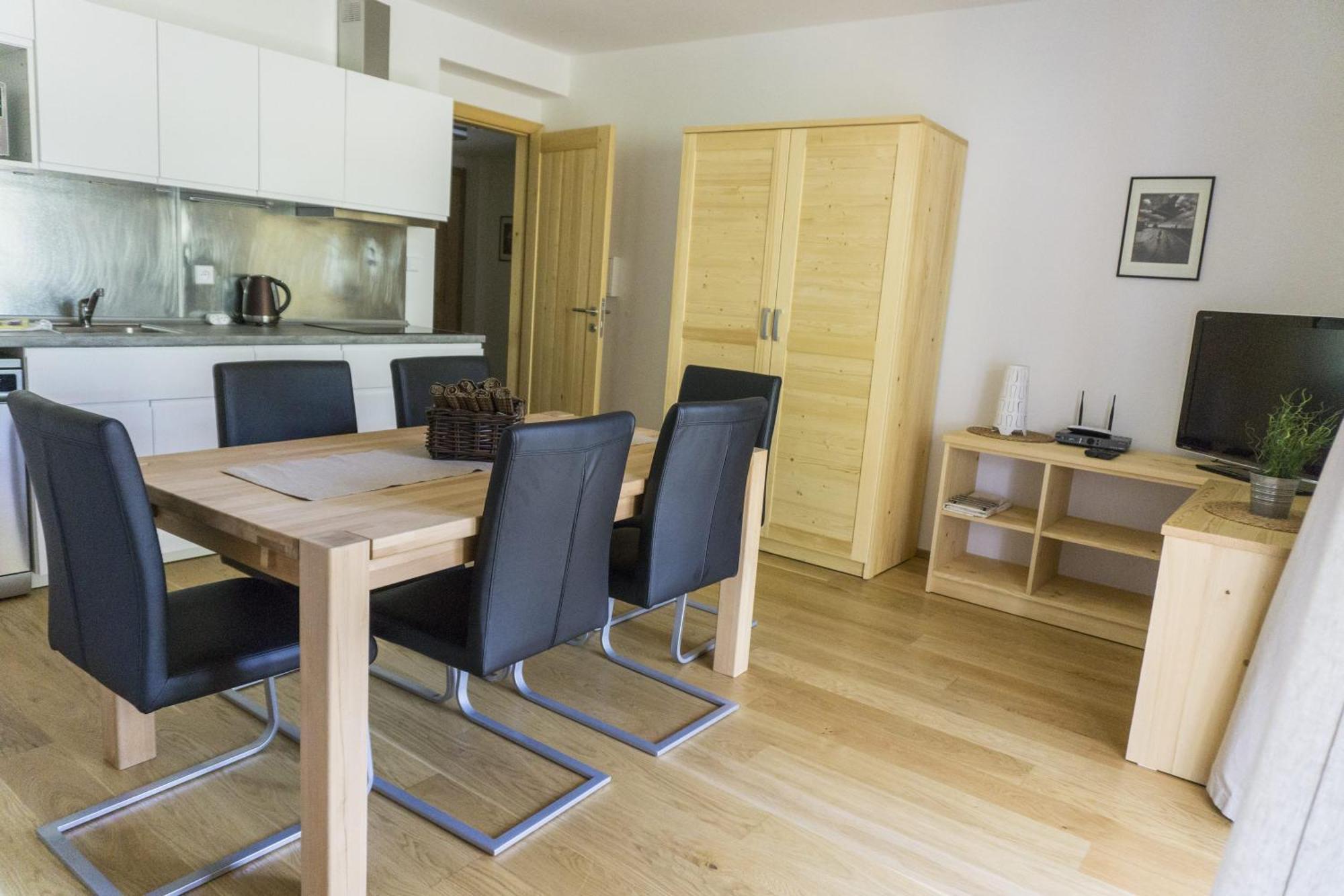 פץ פוד סניישקו Aparthotel Kovarna Residence מראה חיצוני תמונה