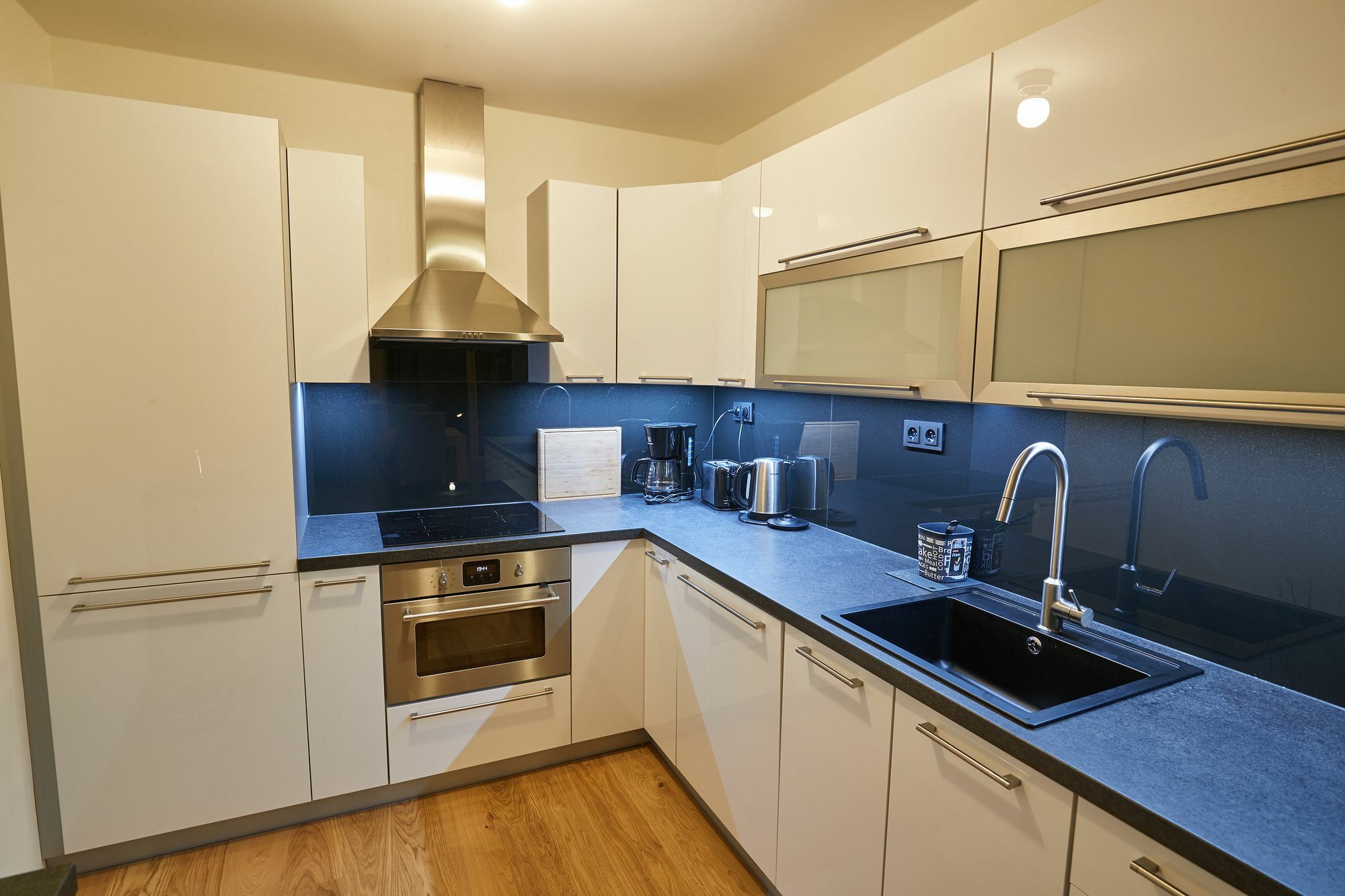 פץ פוד סניישקו Aparthotel Kovarna Residence מראה חיצוני תמונה